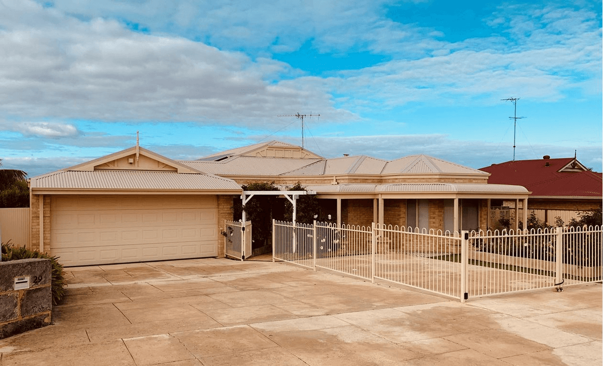 29 Belinda Loop, DAWESVILLE, WA 6211