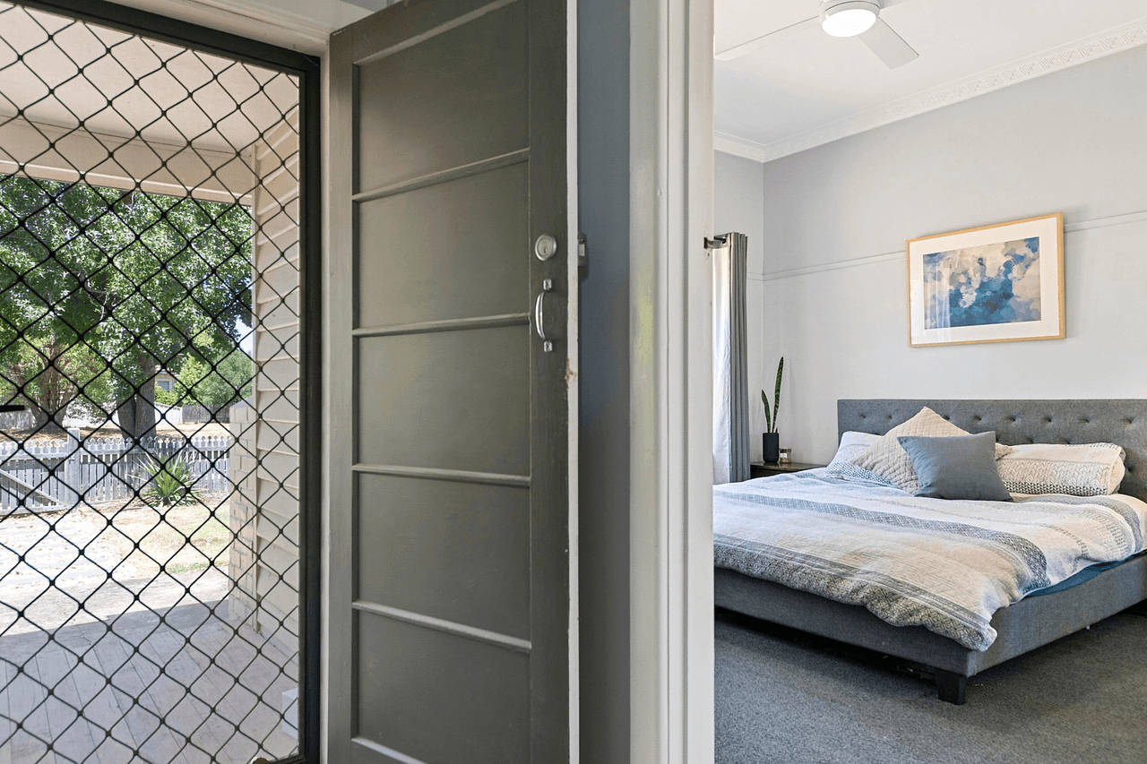 25 Kennedy Street, EUROA, VIC 3666