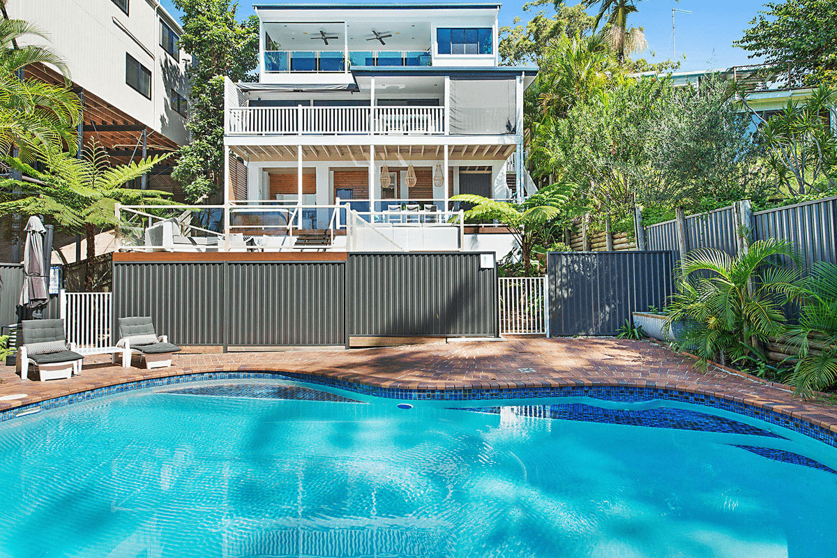 17 Alkira Street, Tugun, QLD 4224