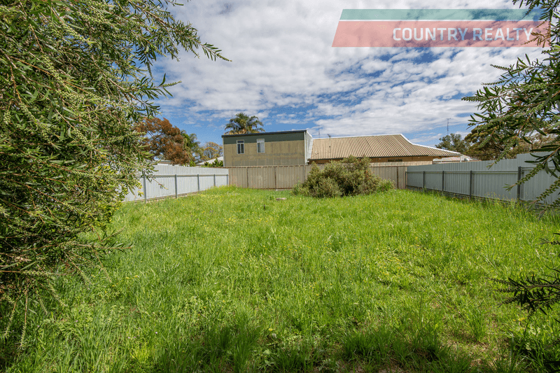 142 Chidlow Street, Northam, WA 6401