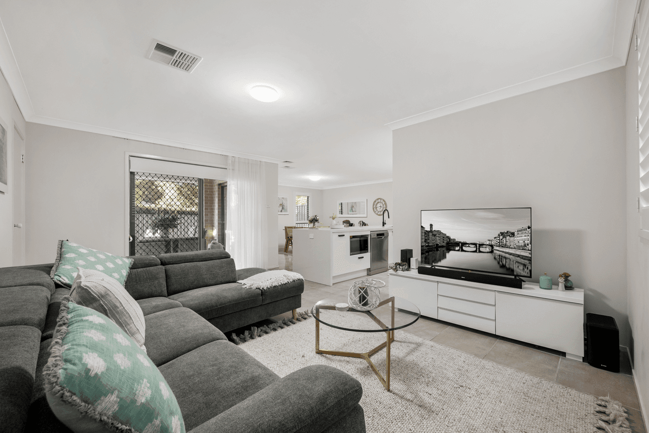 5 Darling Crescent, HARRINGTON PARK, NSW 2567