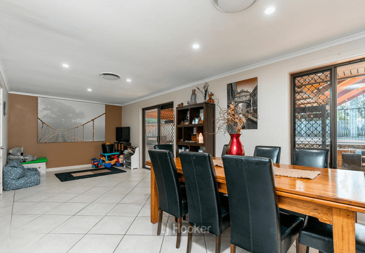 48 Lennons Road, GREENBANK, QLD 4124