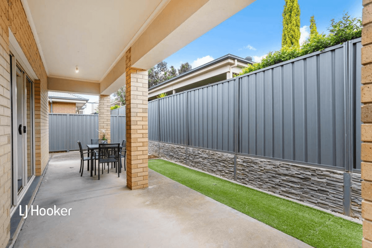 6 Adamson Street, BLAKEVIEW, SA 5114