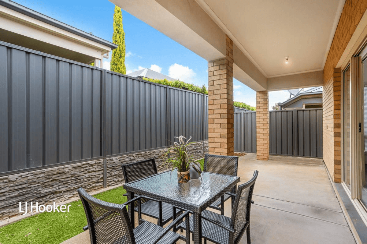 6 Adamson Street, BLAKEVIEW, SA 5114