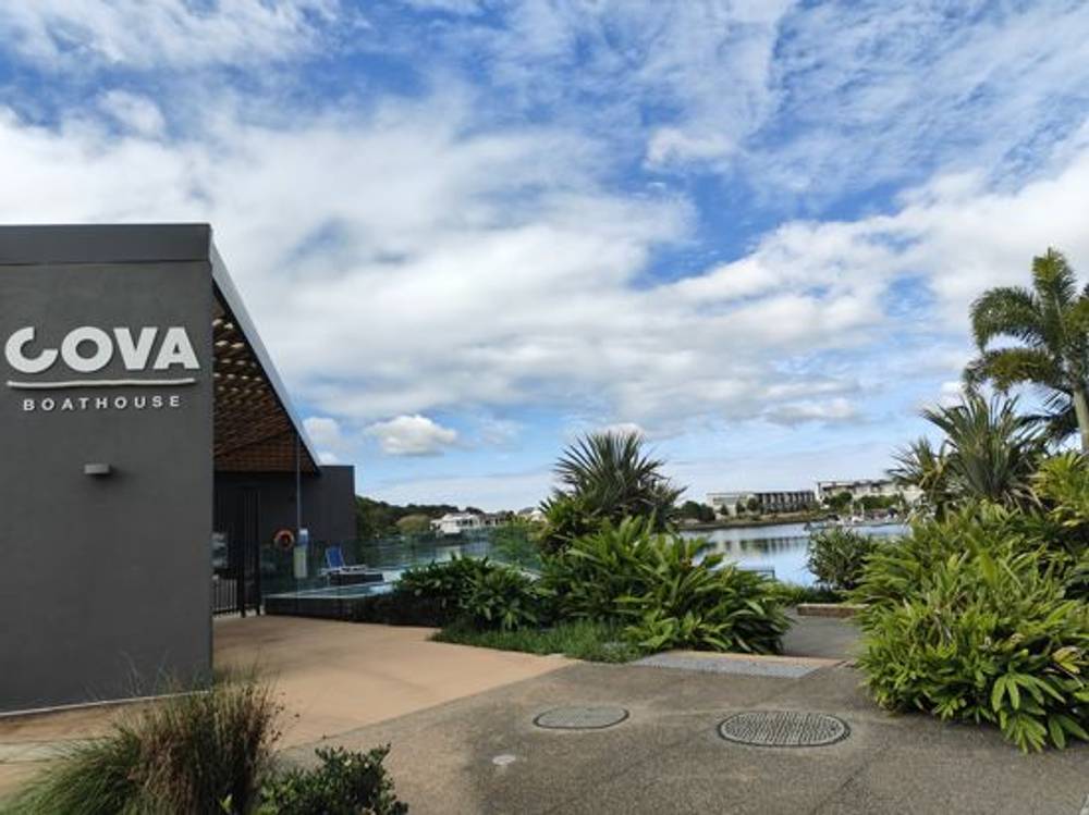 14 REGENT LANE, HOPE ISLAND, QLD 4212