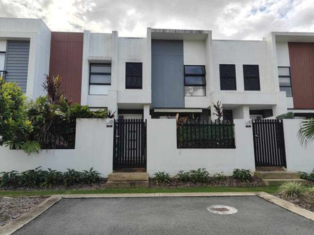 14 REGENT LANE, HOPE ISLAND, QLD 4212
