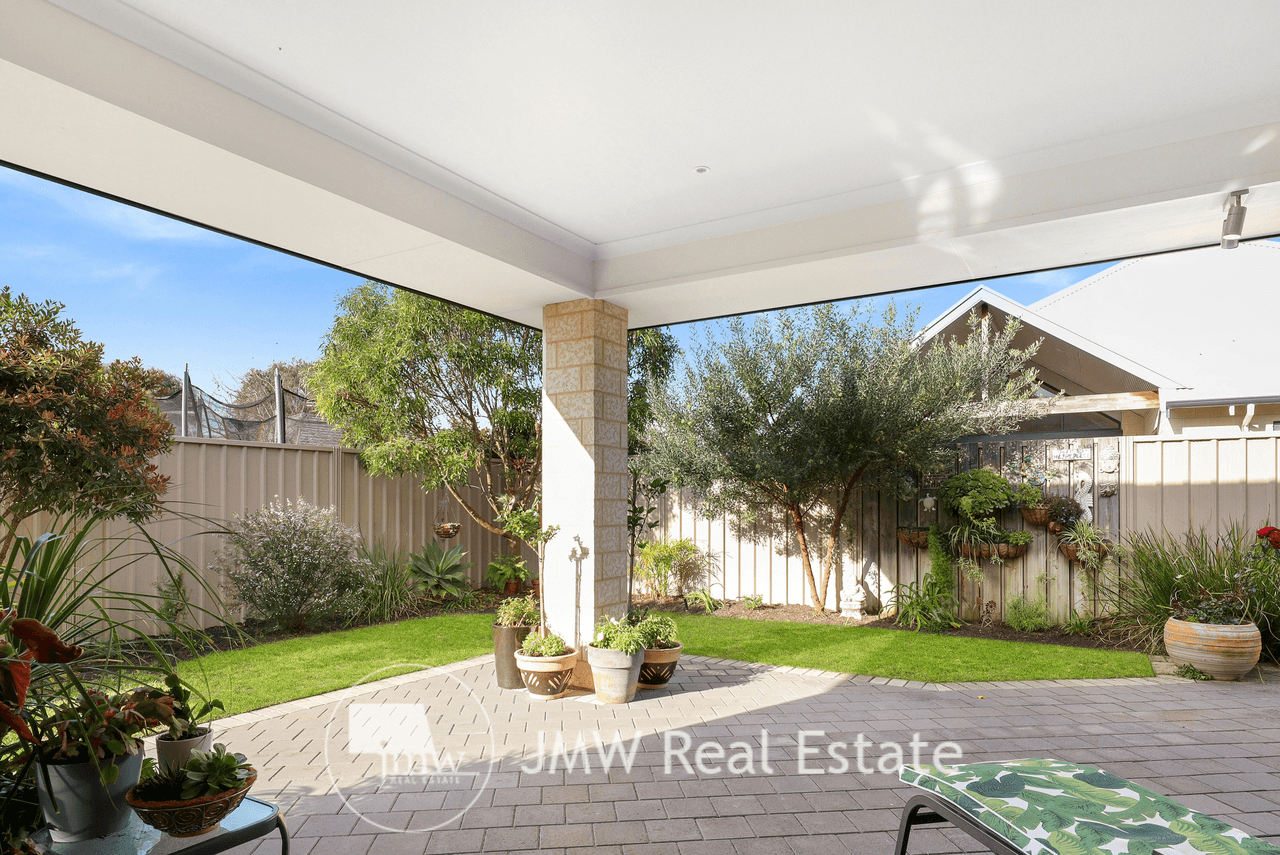 11 Oxford Close, ABBEY, WA 6280