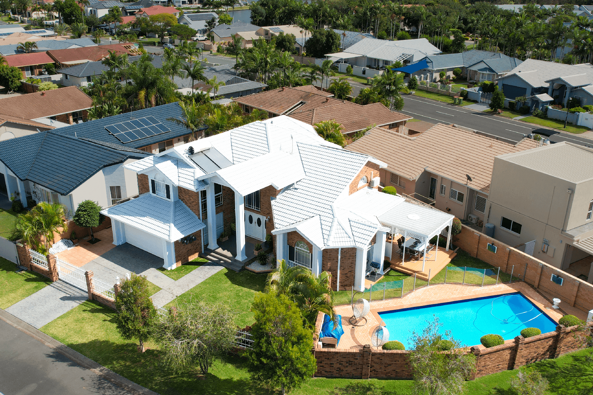 3 Santabelle Crescent, Clear Island Waters, QLD 4226