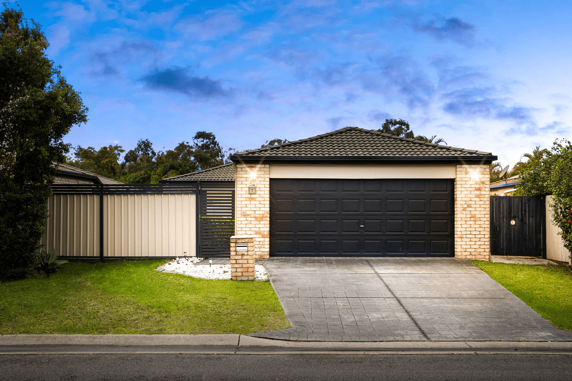 7 Fig Tree Place, BRACKEN RIDGE, QLD 4017