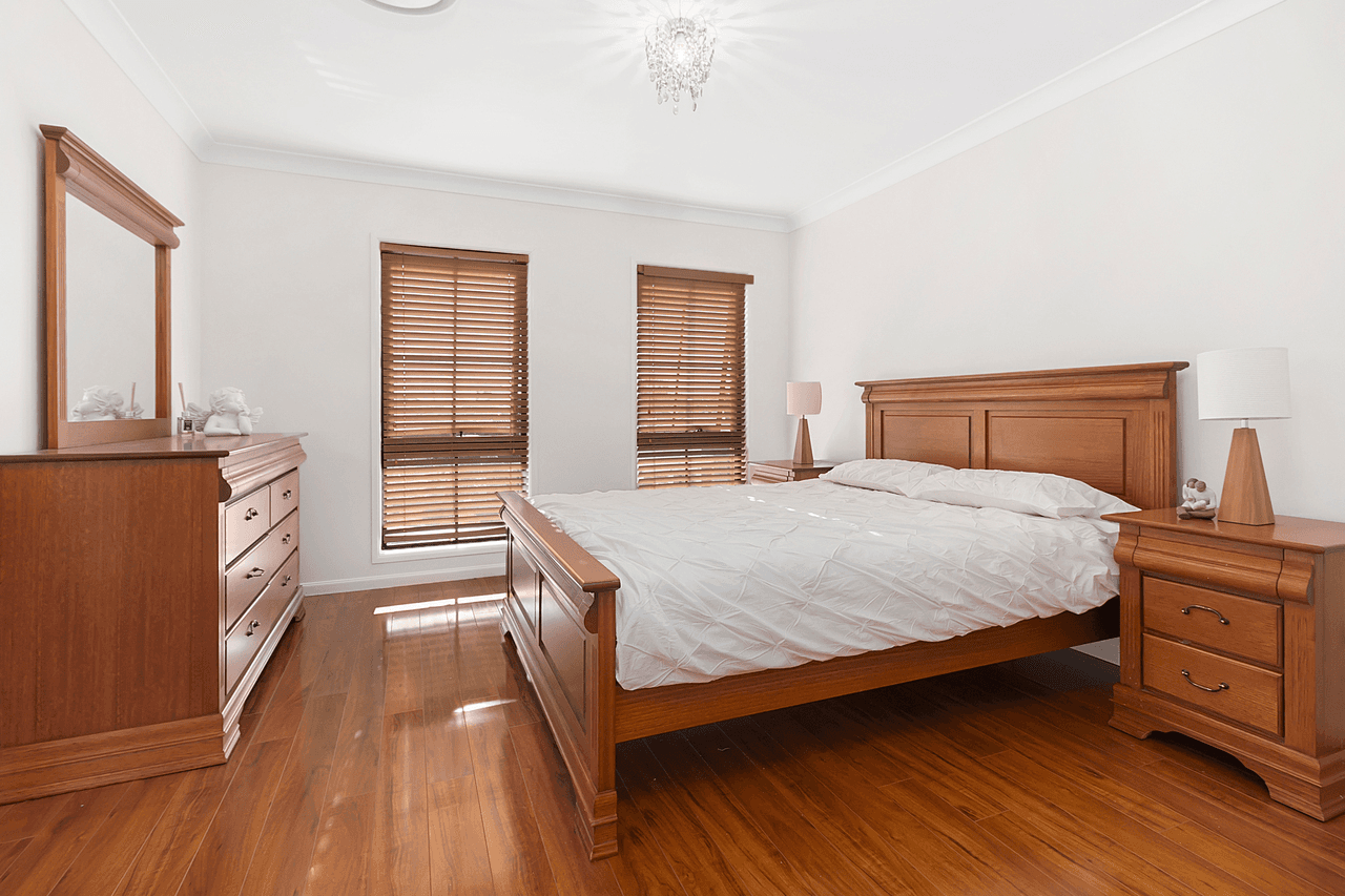 14 Cascades Close, West Hoxton, NSW 2171