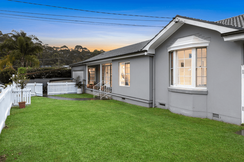 8 Stratford Drive, BELROSE, NSW 2085