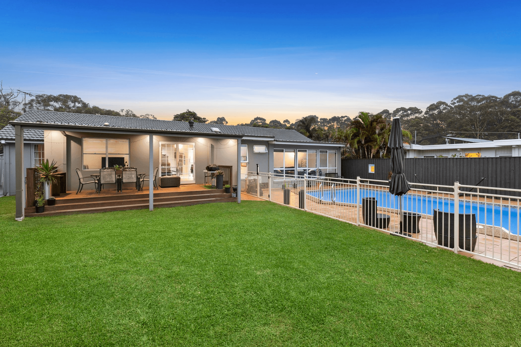 8 Stratford Drive, BELROSE, NSW 2085