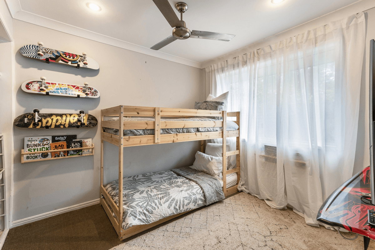 74 Crestwood Avenue, MORAYFIELD, QLD 4506