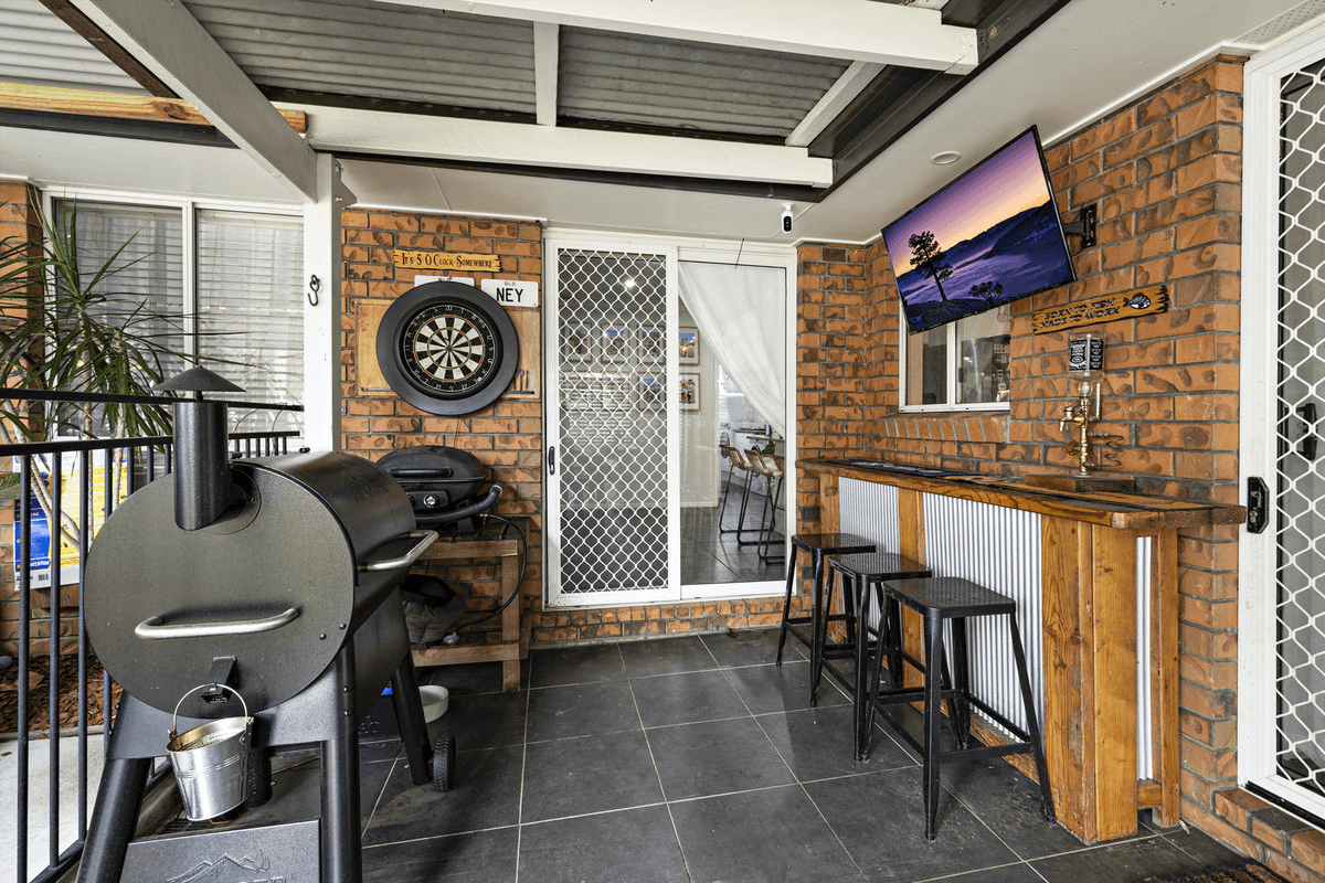 74 Crestwood Avenue, MORAYFIELD, QLD 4506