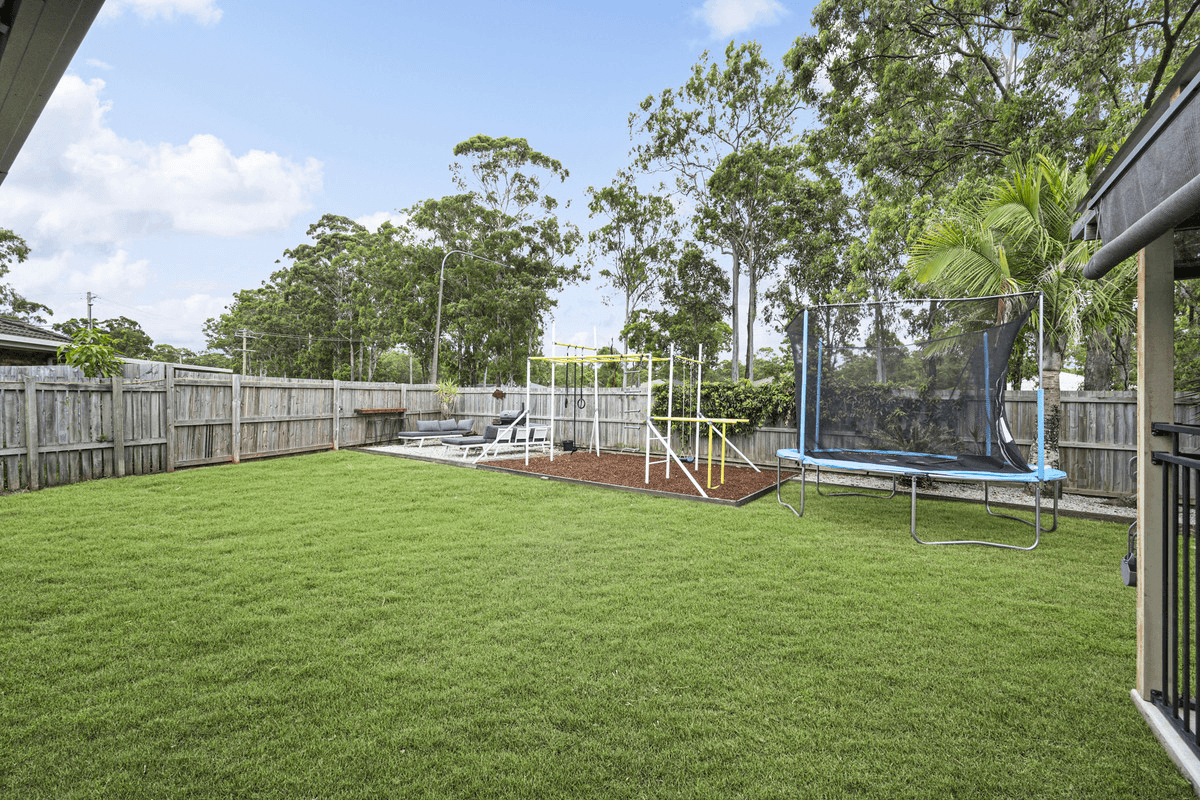74 Crestwood Avenue, MORAYFIELD, QLD 4506