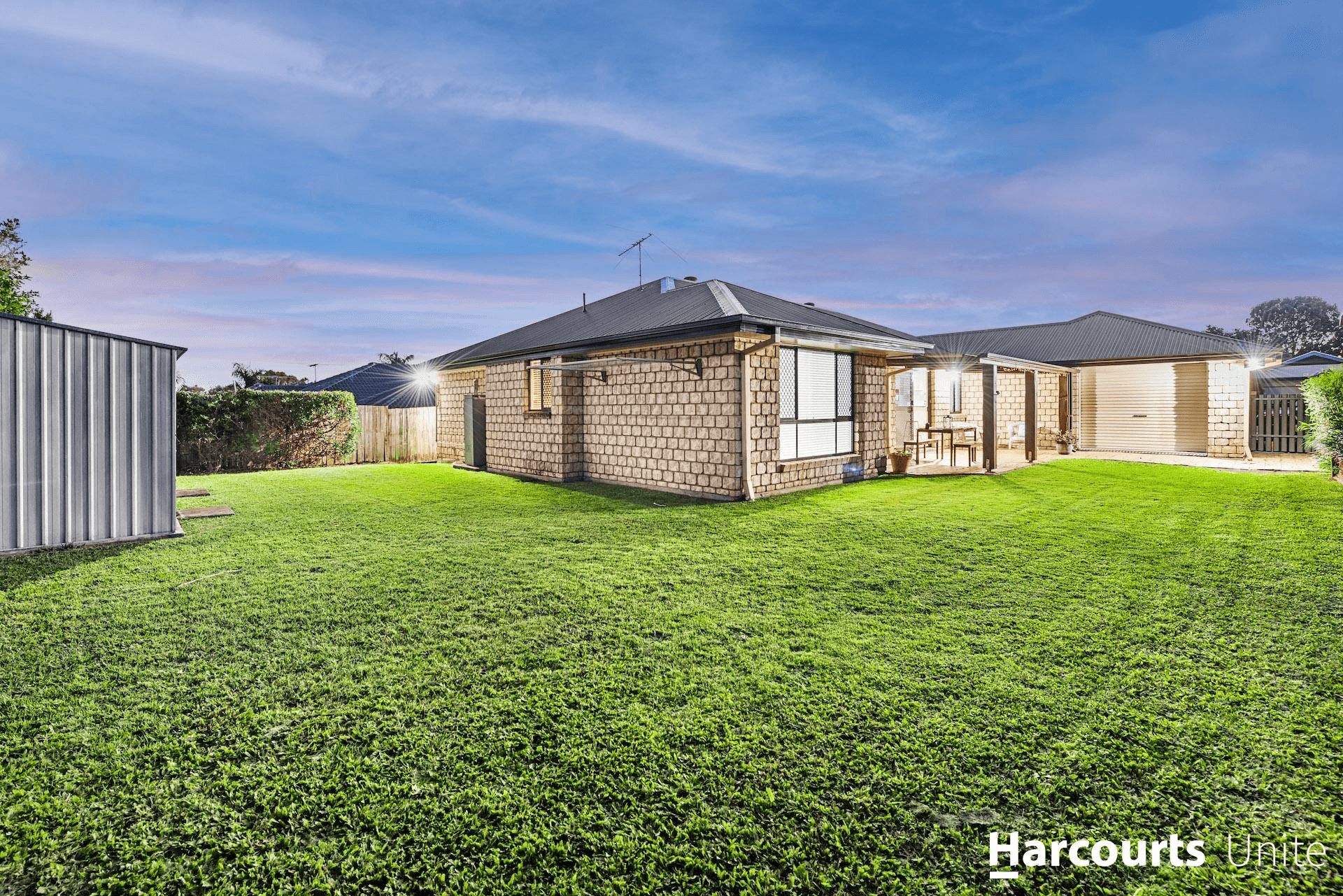 8 Nicholas Street, NORTH LAKES, QLD 4509