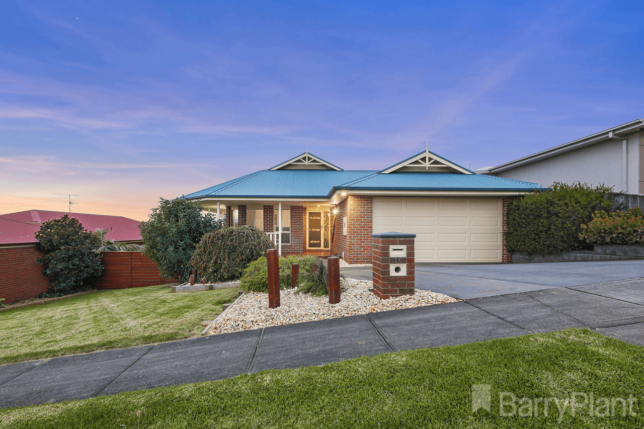 16 Grange Crescent, Warragul, VIC 3820