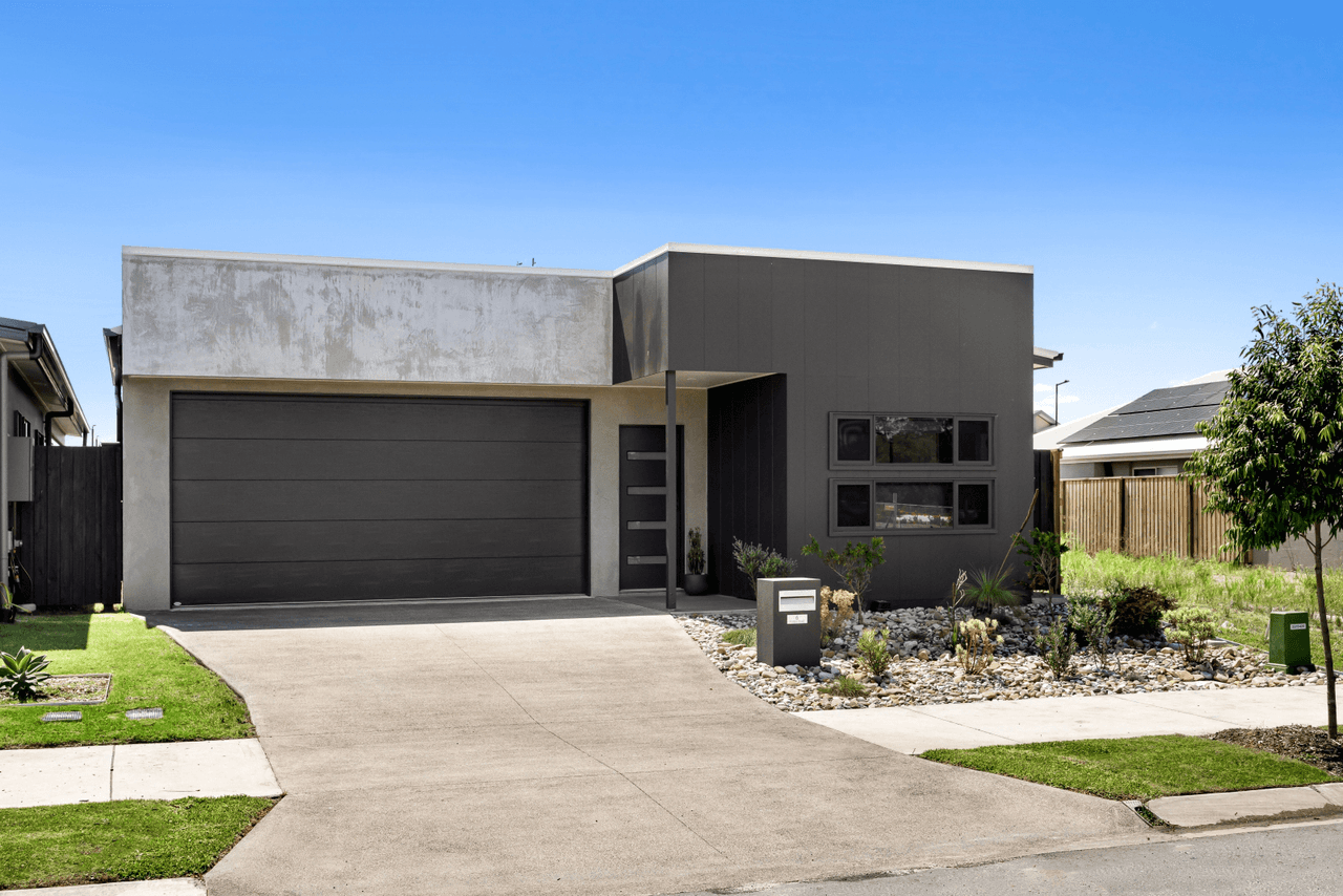 6 Forest Road, PALMVIEW, QLD 4553