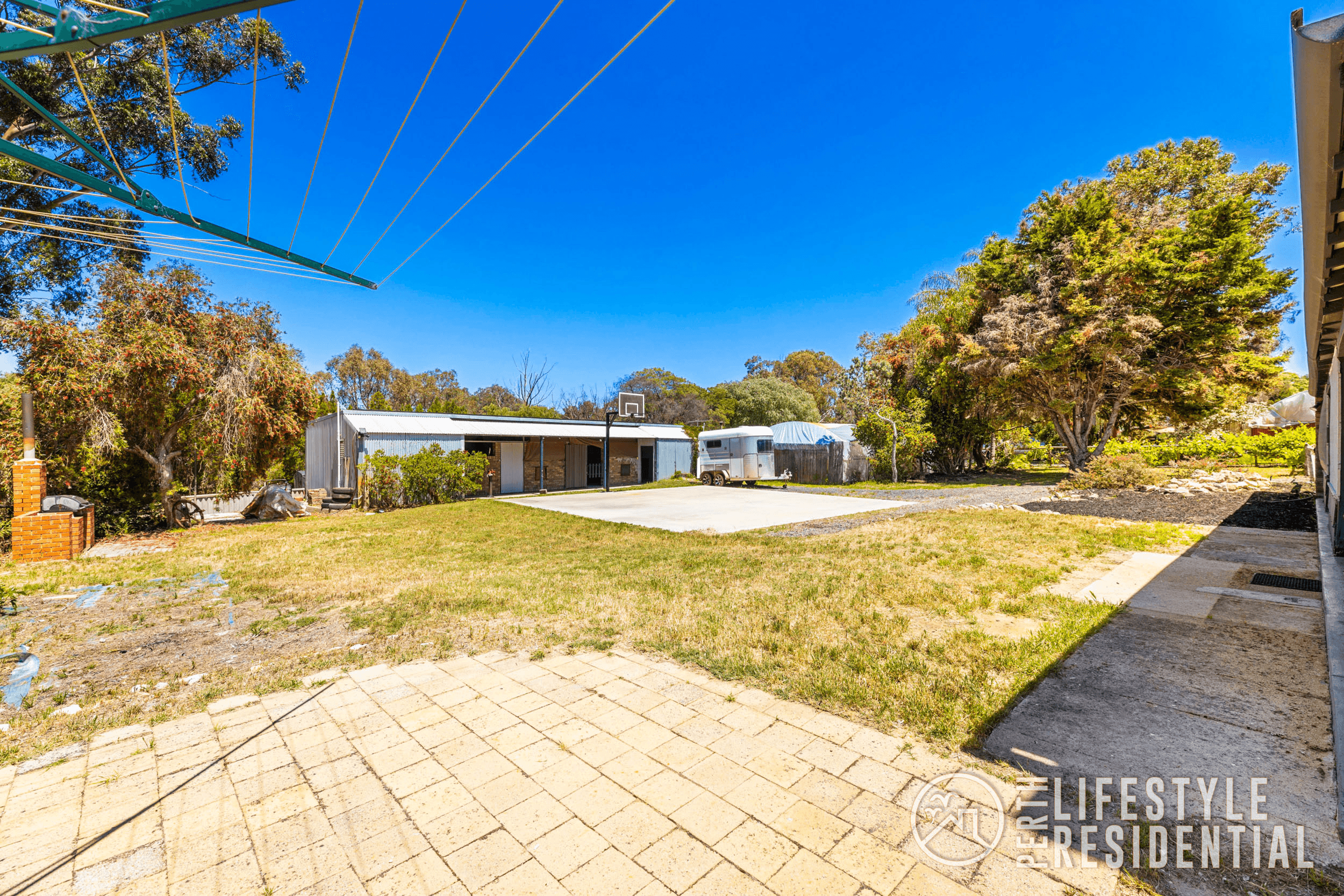 36 Neaves Road, MARIGINIUP, WA 6078