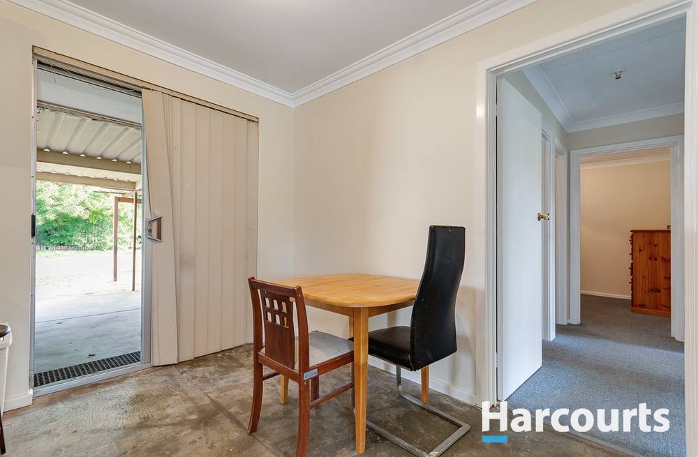 94 Marangaroo Drive, GIRRAWHEEN, WA 6064