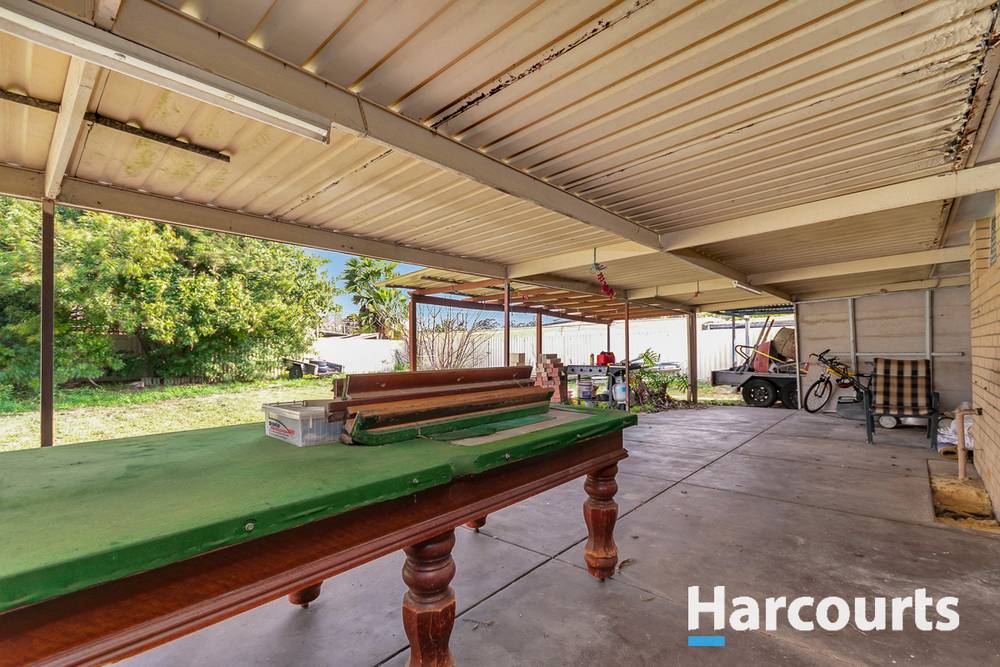 94 Marangaroo Drive, GIRRAWHEEN, WA 6064