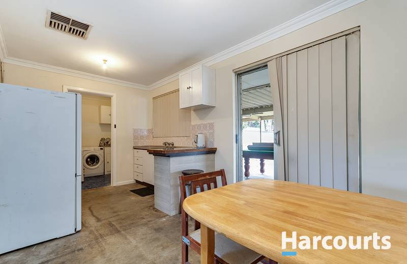 94 Marangaroo Drive, GIRRAWHEEN, WA 6064