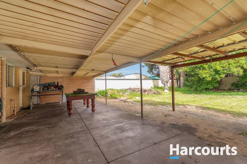 94 Marangaroo Drive, GIRRAWHEEN, WA 6064