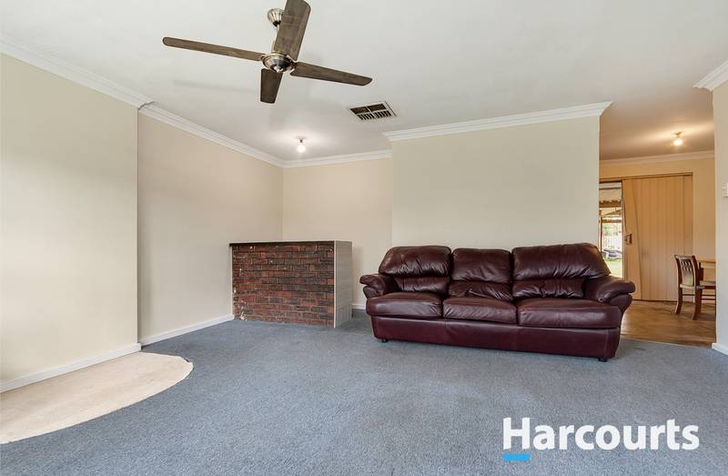 94 Marangaroo Drive, GIRRAWHEEN, WA 6064