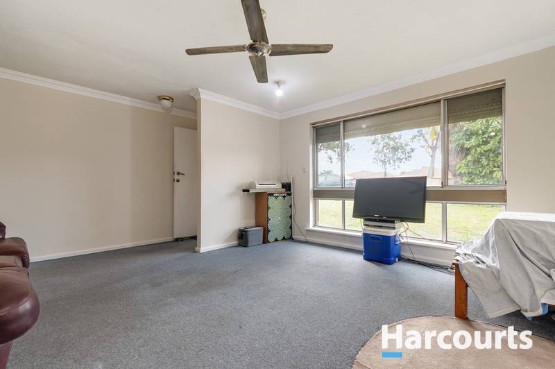 94 Marangaroo Drive, GIRRAWHEEN, WA 6064