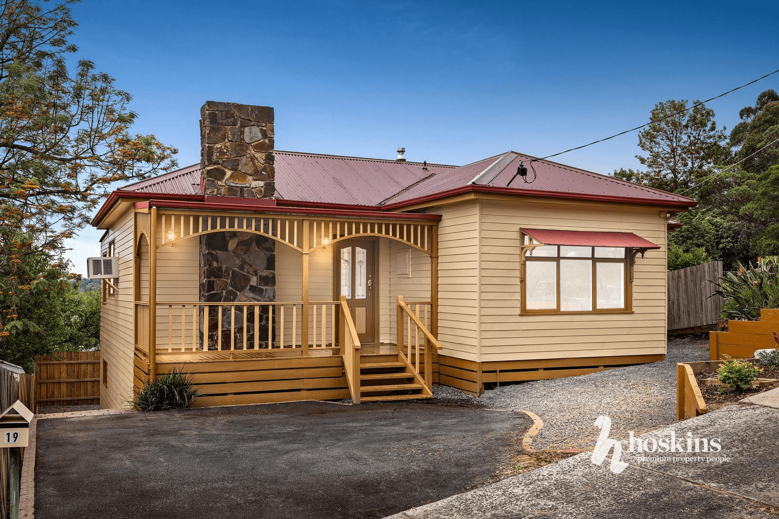 19 Helena Road, Lilydale, VIC 3140