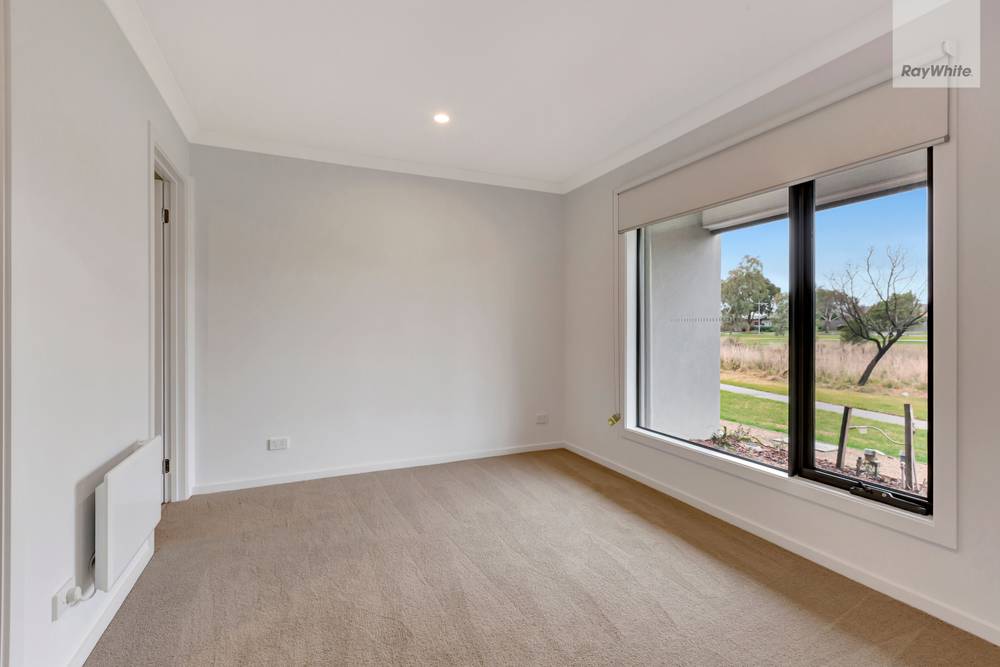 5/50 Plush Circuit, EPPING, VIC 3076