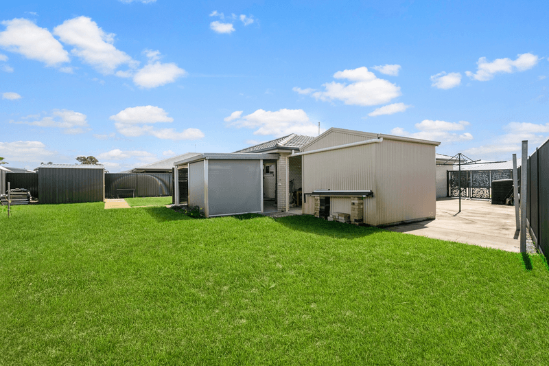 9 Cod Cct, Bongaree, QLD 4507