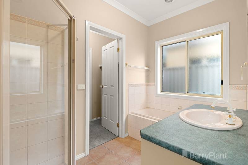 1 Willowbank Pocket, Pakenham, VIC 3810