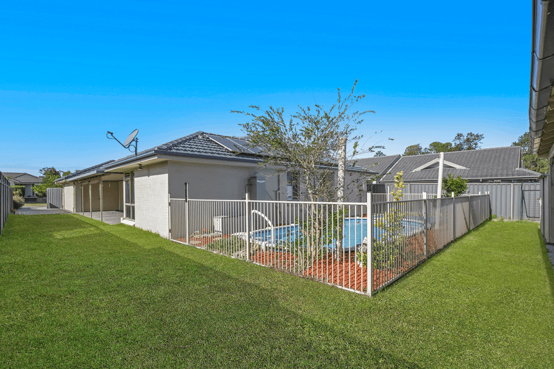 44 Settlement Drive, Wadalba, NSW 2259