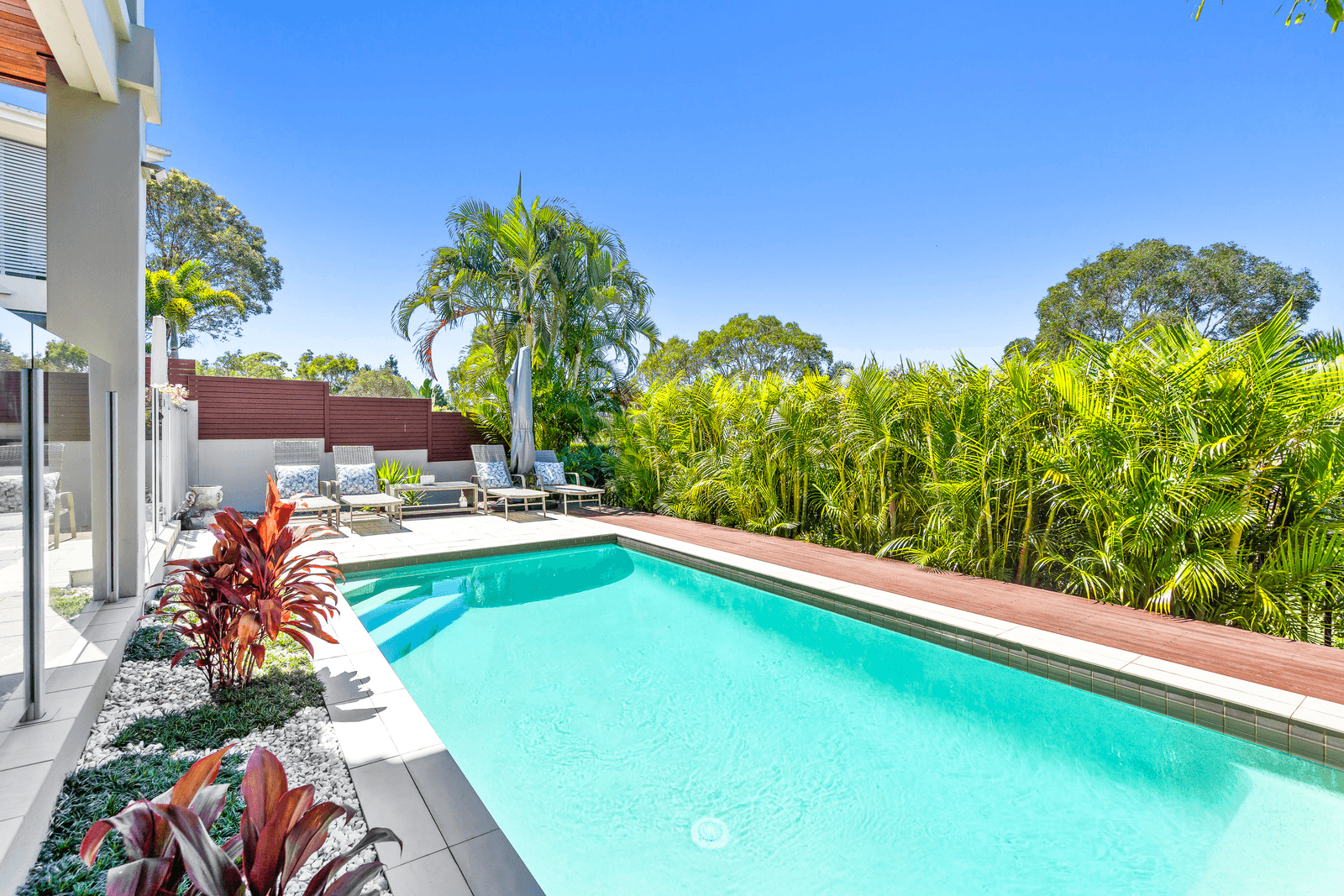 6022A Vista Drive, BENOWA, QLD 4217