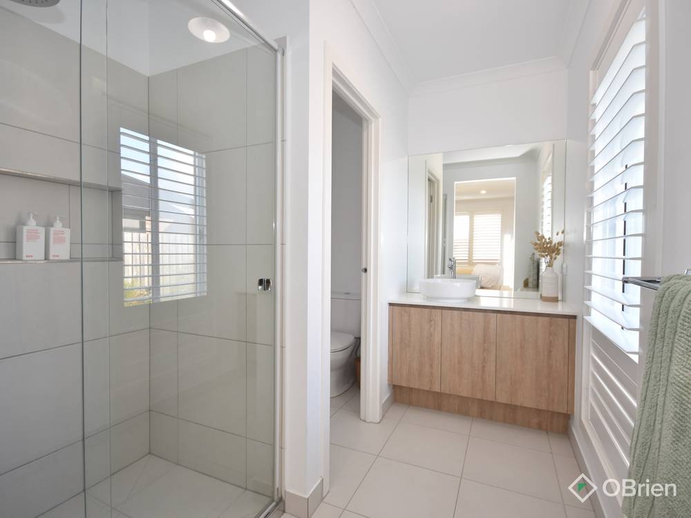 5 McLaren Avenue, Lucknow, VIC 3875