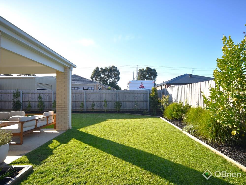 5 McLaren Avenue, Lucknow, VIC 3875