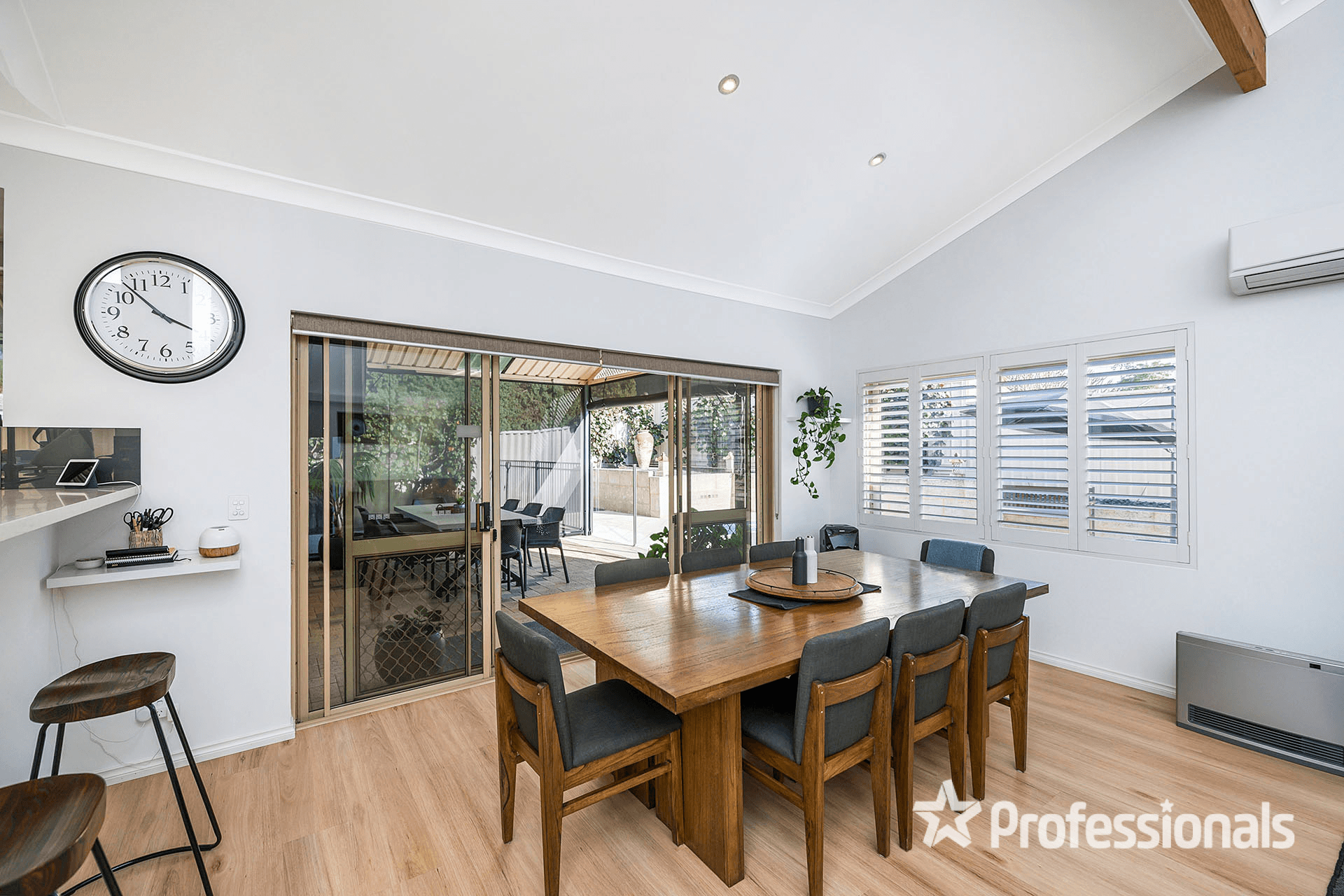 41 Halidon Street, KINGSLEY, WA 6026