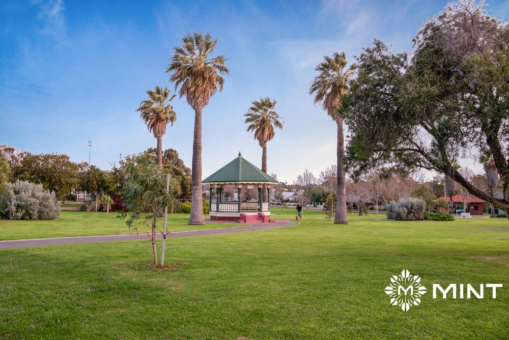 37 Moss Street, EAST FREMANTLE, WA 6158