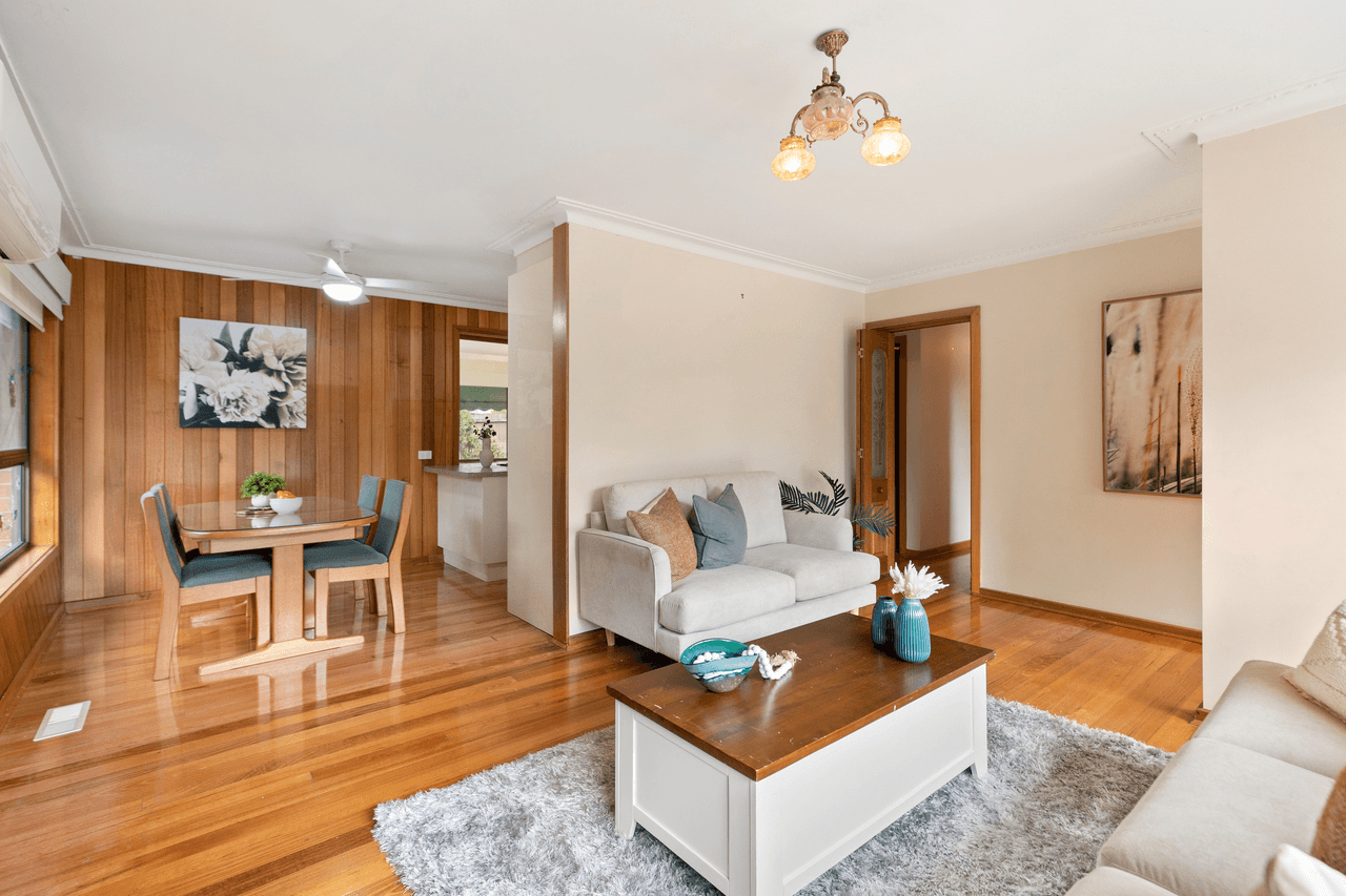 13 Dinsdale Road, BORONIA, VIC 3155