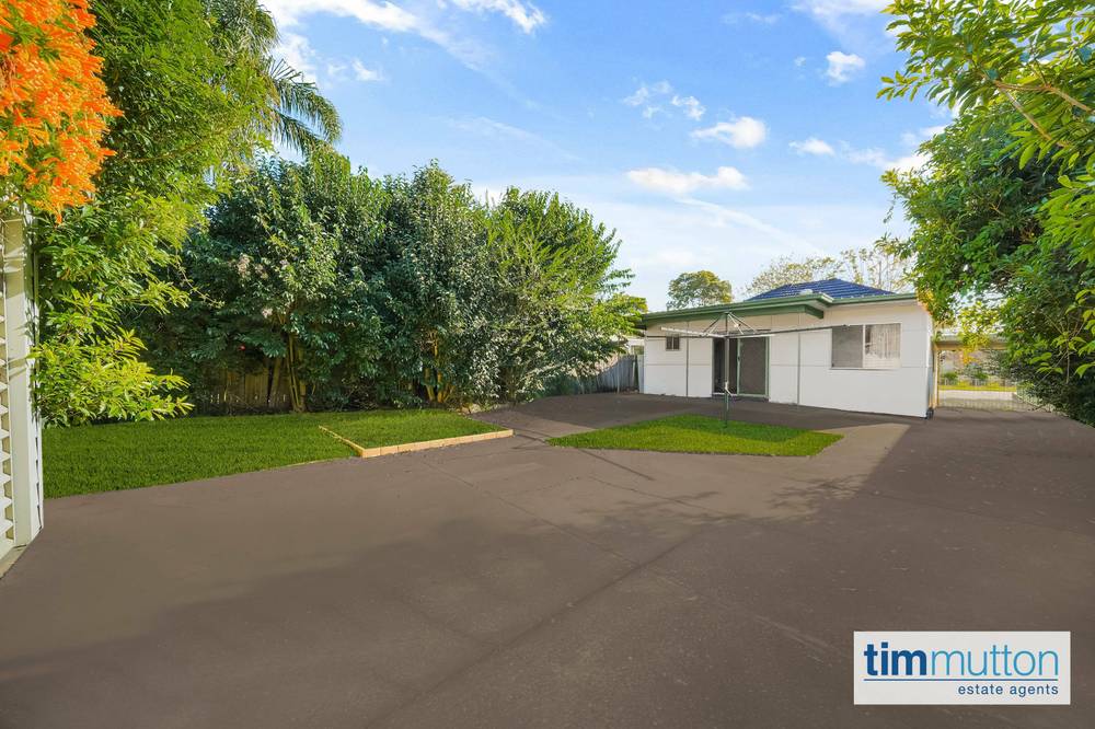 253 Tower St, Panania, NSW 2213