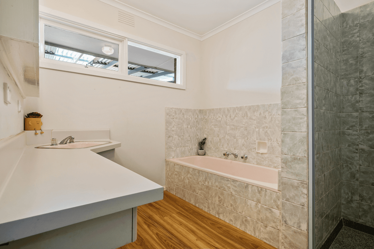 12 BALMORAL Street, KILSYTH, VIC 3137