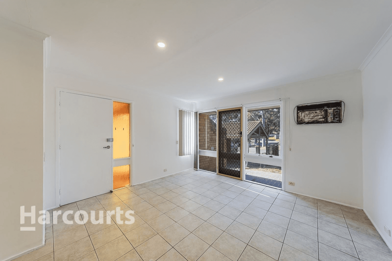 9 Polwarth Close, Bradbury, NSW 2560