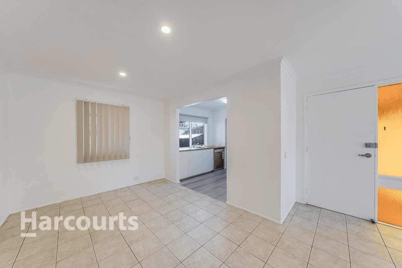 9 Polwarth Close, Bradbury, NSW 2560