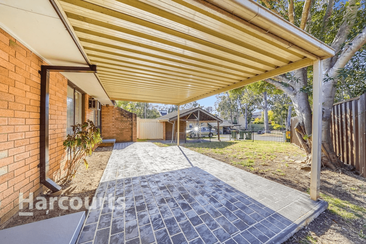 9 Polwarth Close, Bradbury, NSW 2560