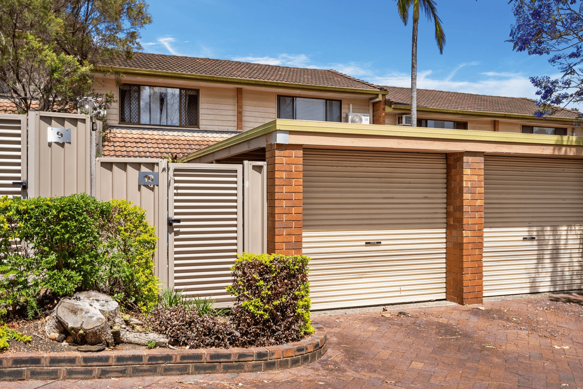 10/127 Barbaralla Drive, SPRINGWOOD, QLD 4127