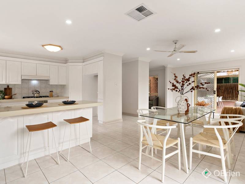 93 Wattle Valley Drive, Hillside, VIC 3037