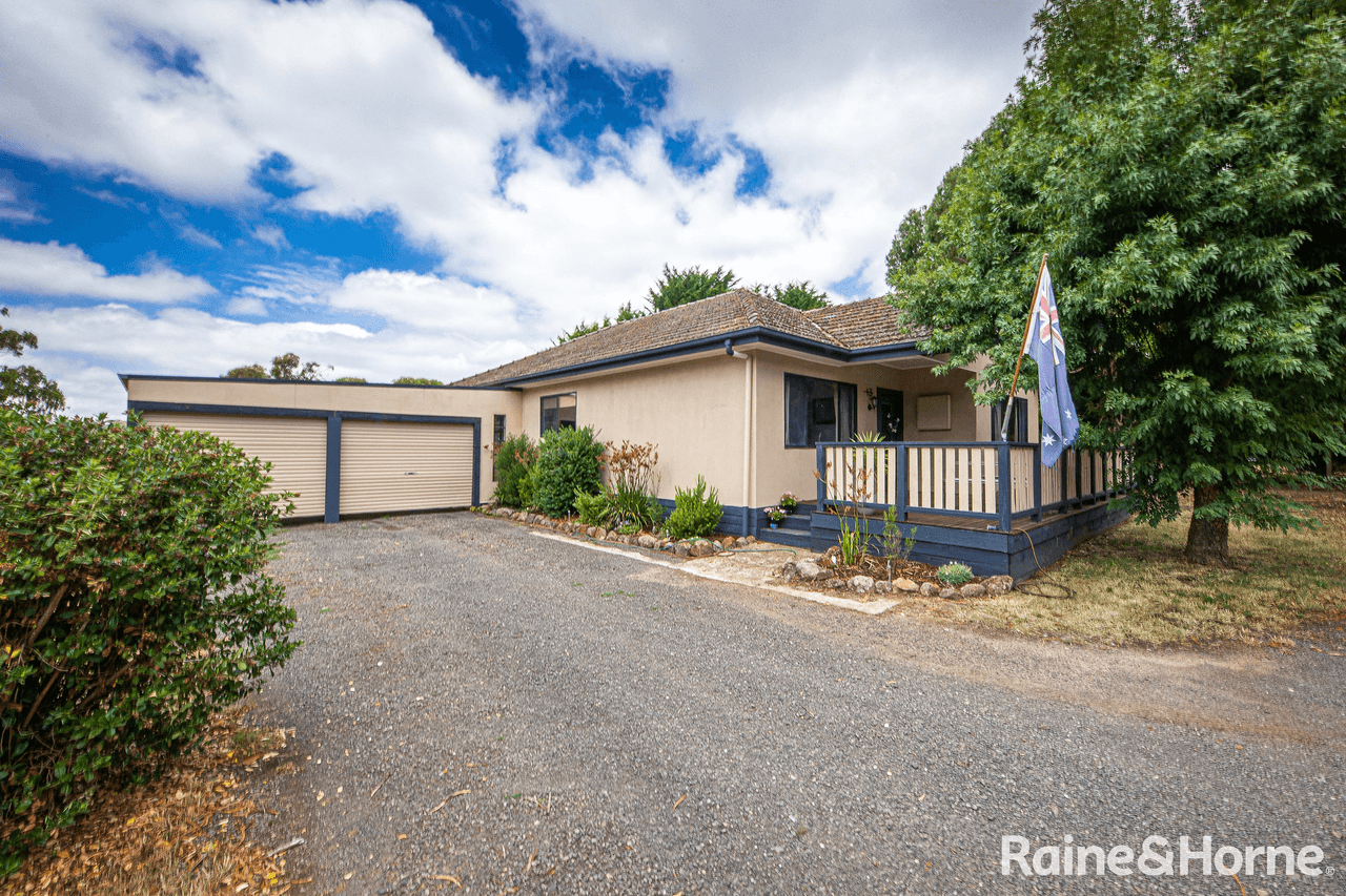 13 Taylors Court, KYNETON, VIC 3444