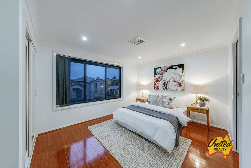 8 McCallum Link, Harrington Park, NSW 2567