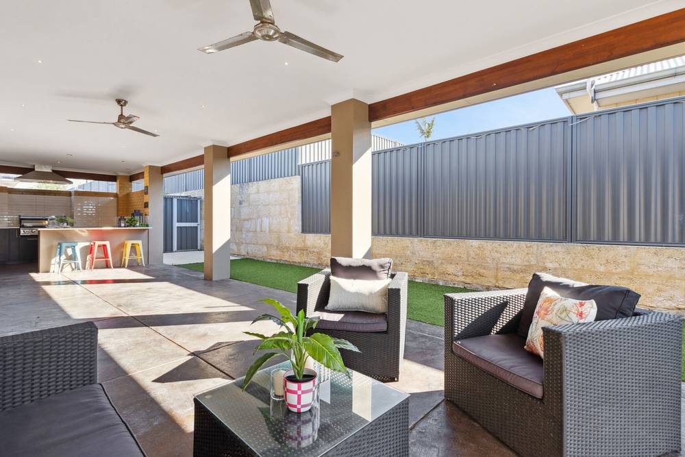 37 Edgecombe Pass, Aveley, WA 6069